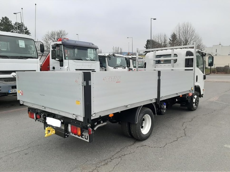 ISUZU M27 LARGE 3.0L 150CH BVM PLATEAU FACADIER