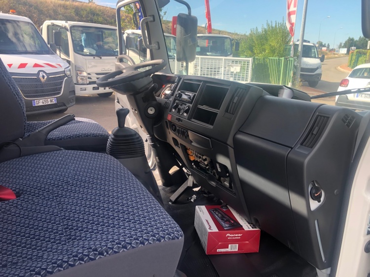 ISUZU M21 T 1.9L 120CH BVM BENNE COFFRE 