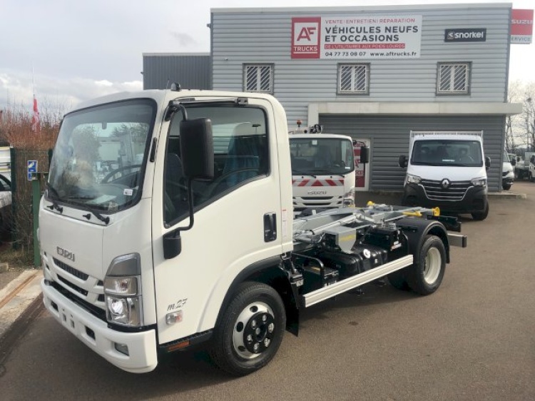 ISUZU M27 LARGE 3.0L 150CH BVM POLYBENNE 