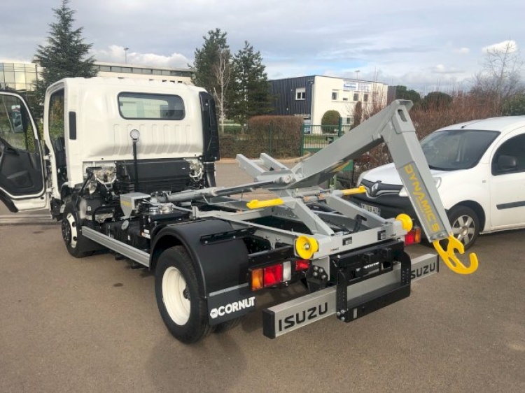 ISUZU M27 LARGE 3.0L 150CH BVM POLYBENNE 