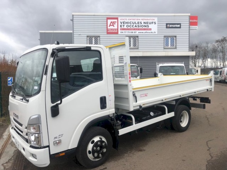 ISUZU M27 LARGE 3.0L 150CH BVM BENNE SIMPLE ACIER CABRETA 