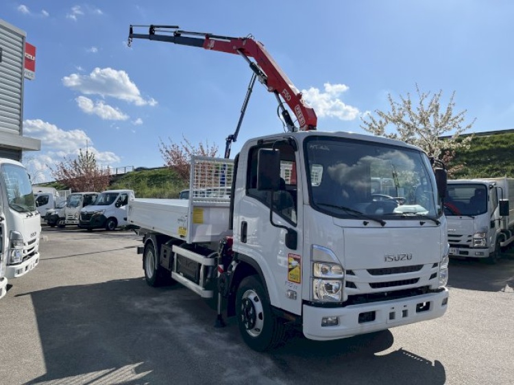 ISUZU P75 5.2L 190CH BVM BENNE + GRUE FASSI F50 