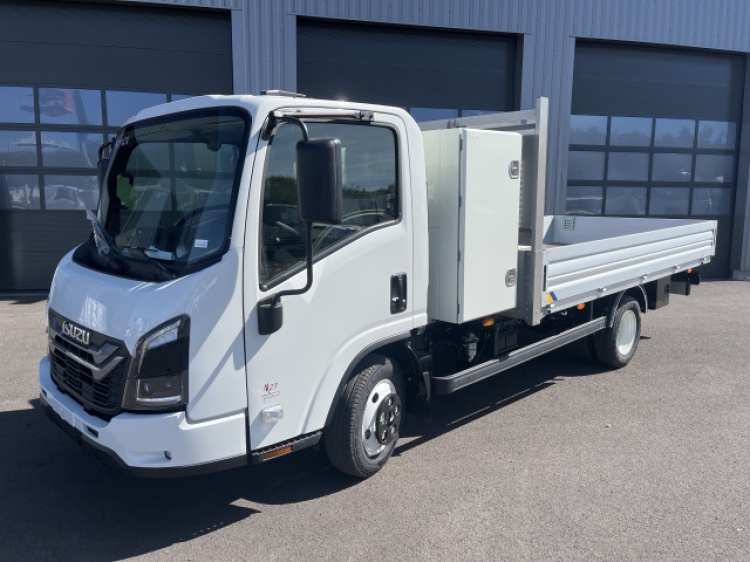ISUZU M27 GEN 2 3.0L 150CH BVM PLATEAU + COFFRE