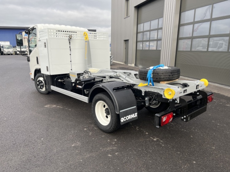 ISUZU M27 3.0L 150CH BVM POLYBENNE+ COFFRE