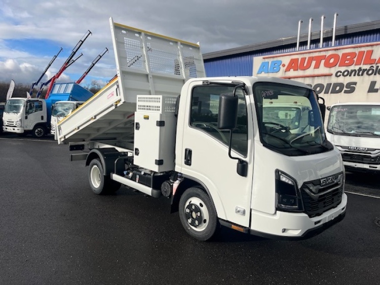 ISUZU M27 GEN 2 3.0L 150CH BVM BENNE ACIER CABRETA + COFFRE MI HAUTEUR + PANIER