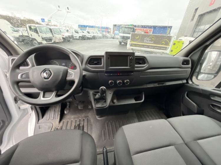 RENAULT MASTER FOURGON 3T3 L1H2 135CH BVM GRAND CONFORT