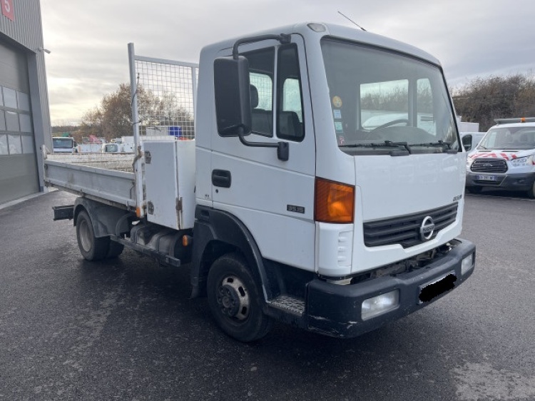 NISSAN ATLEON 3T5 150CH BVM BENNE + COFFRE ACIER