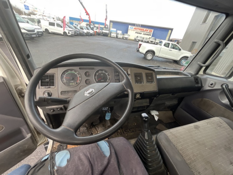 NISSAN ATLEON 3T5 150CH BVM BENNE + COFFRE ACIER