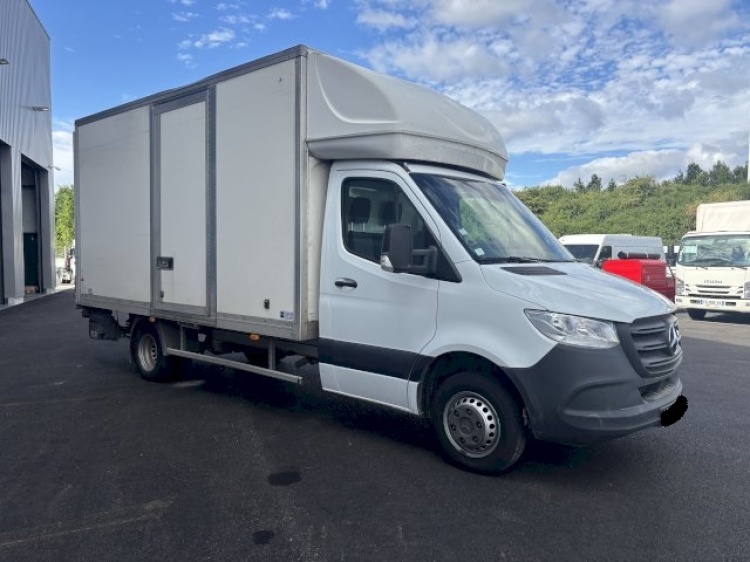 MERCEDES SPRINTER 143CH BVM CAISSE + HAYON