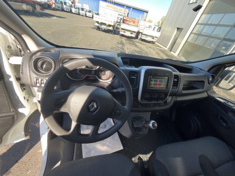 RENAULT TRAFIC 145CH BVM PLANCHER CABINE FRIGO L2H1 