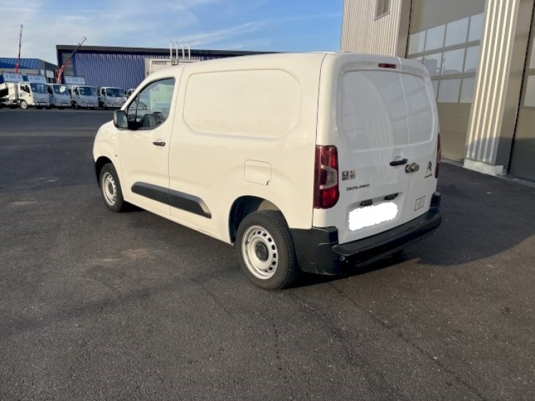 CITROEN BERLINGO TAILLE M 100CH BVM 