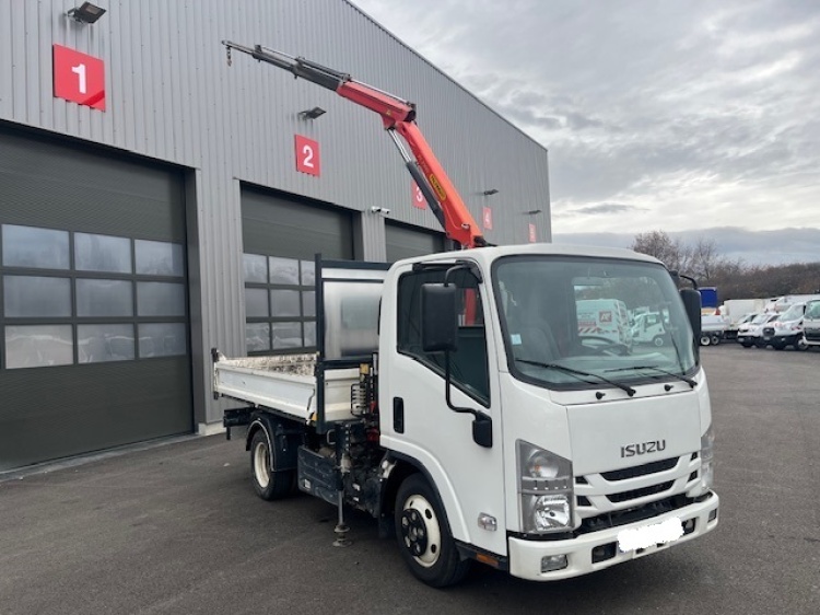 ISUZU L35 3T5 150CH BVM BENNE ACIER + GRUE PK2900B