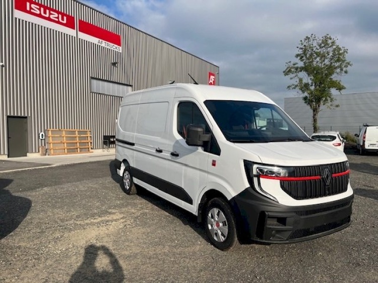 RENAULT MASTER FOURGON XDD L2H2 3.5T 150CH BVM