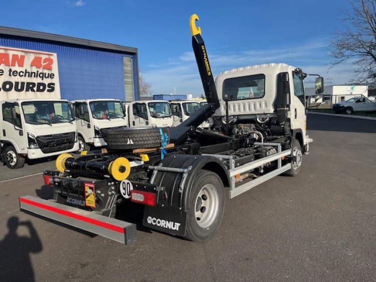 ISUZU F14 5.2L 240CH BVM BRAS CORNUT 9T5