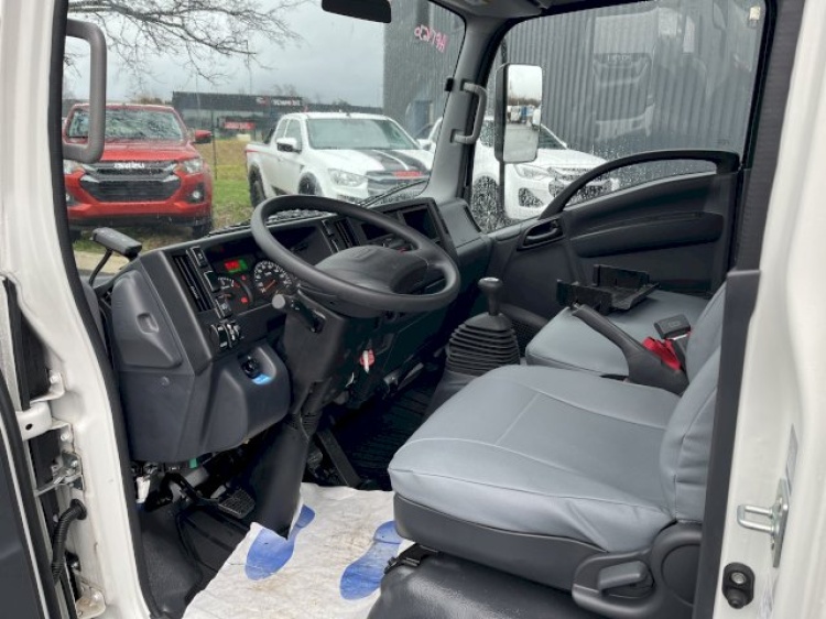 ISUZU M21 TT 1.9L 120CH BVM BENNE ALU 2600 + GRUE PM3623