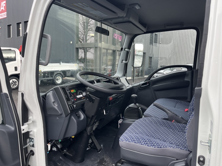 ISUZU M27 3.0L 150CH BVM PLATEAU BACHE 4500 x 1950