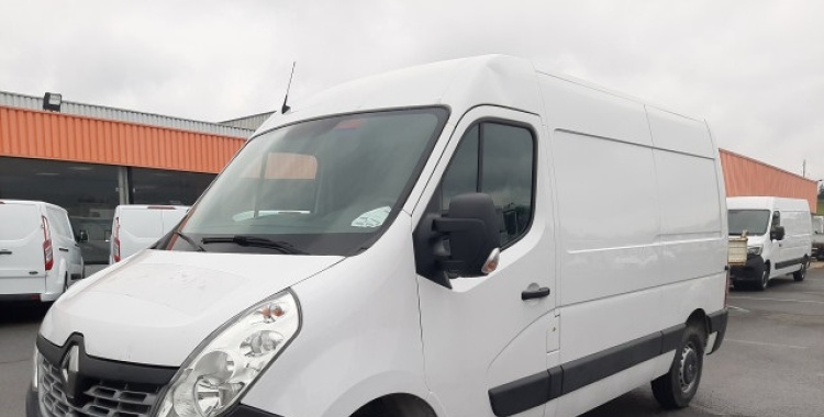 RENAULT MASTER FOURGON 3T5 L2H2 130CH